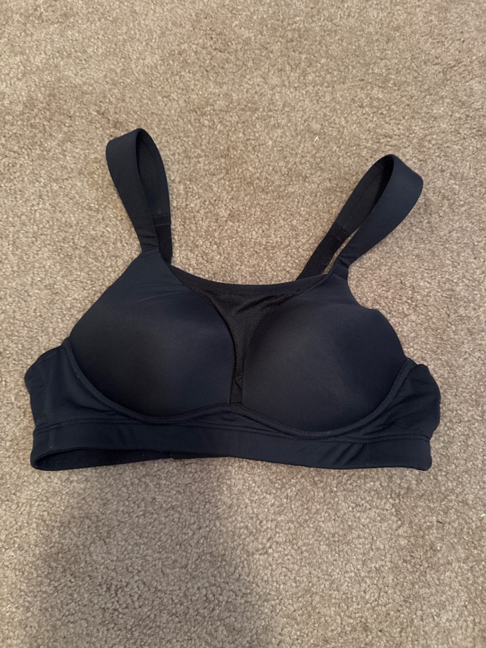 32B sports bra